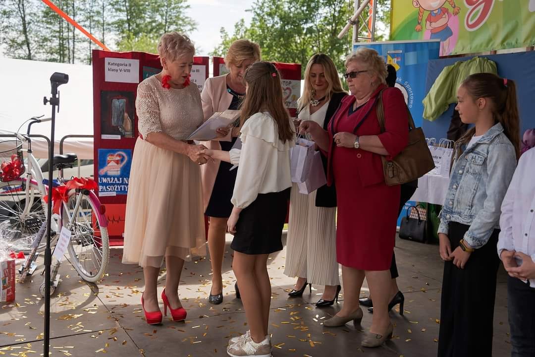 Zdjęcie do wpisu: Wyniki konkursu "To mi szkodzi - promocja zdrowego trybu życia"