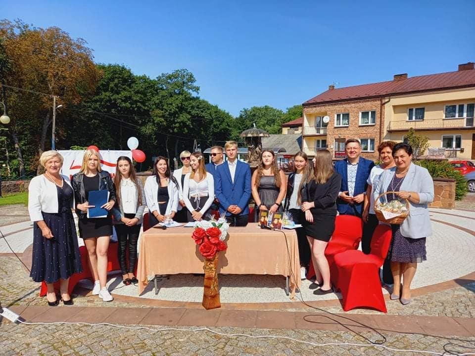 Zdjęcie do wpisu: Narodowe Czytanie w Łopusznie
