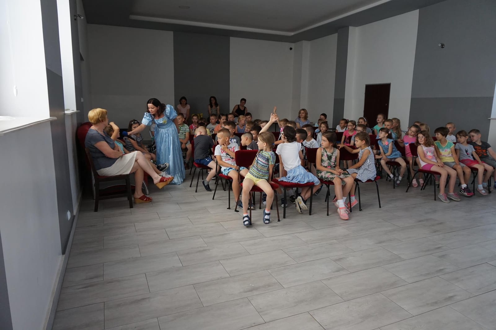 Spotkanie literacko-muzyczne "Śpiewająca biblioteka" — zdjęcie 7