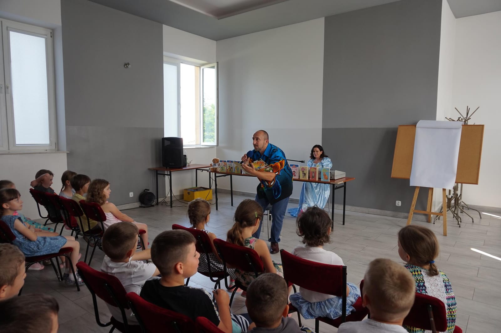 Spotkanie literacko-muzyczne "Śpiewająca biblioteka" — zdjęcie 11