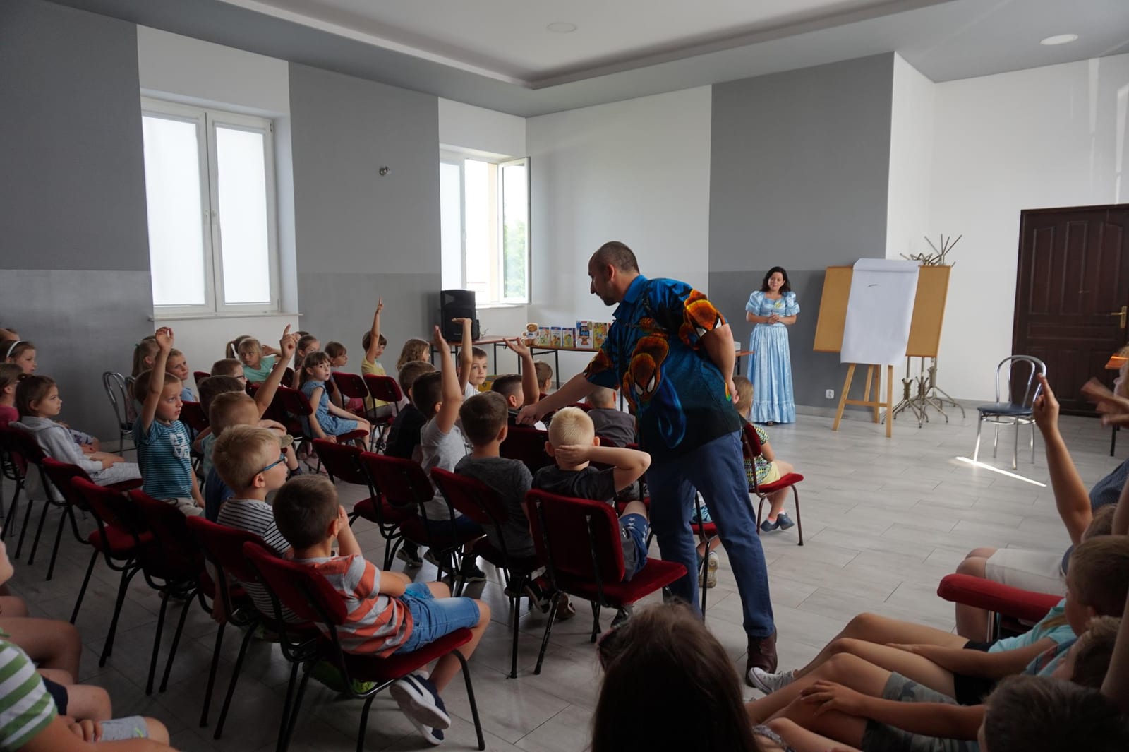Spotkanie literacko-muzyczne "Śpiewająca biblioteka" — zdjęcie 17